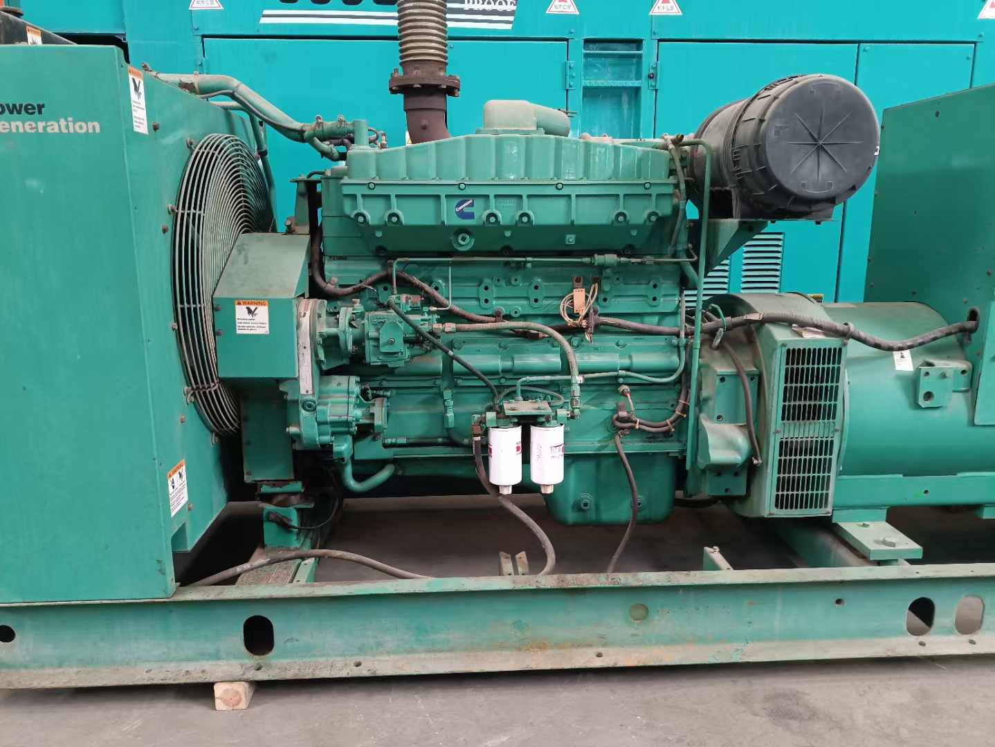 布尔津过载会对 600kW 柴油发电机组造成哪些损害？